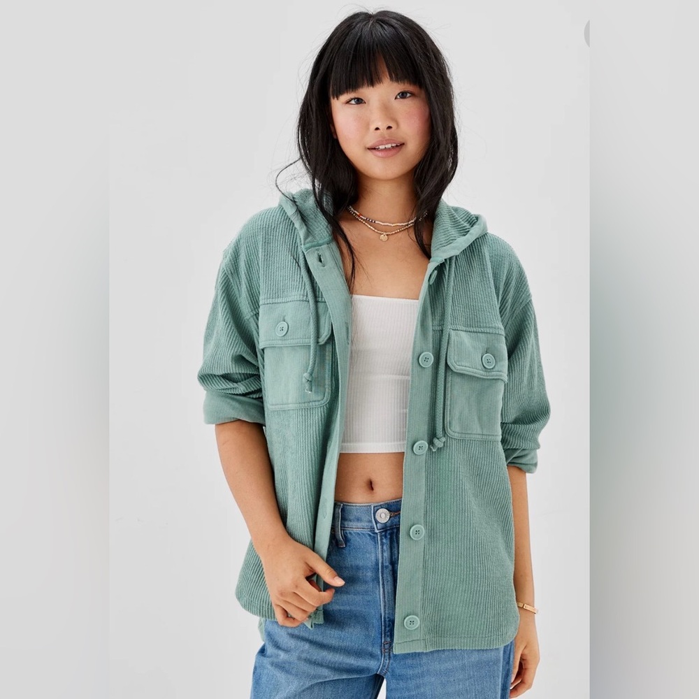 AMERICAN EAGLE Women's Green Corduroy Shacket Spring Lightweight Oversized